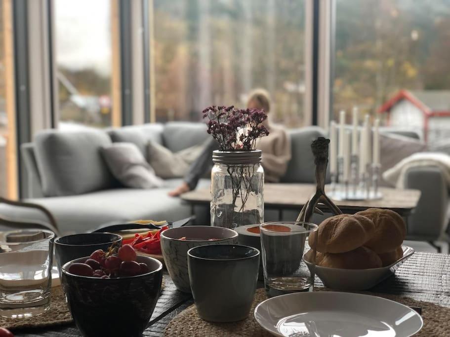 Delikat Hytte Omgitt Av Hallingdals Vakre Fjell Al Exterior photo